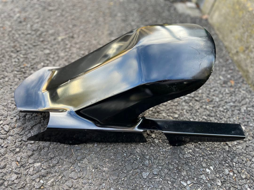 STRIKER ゼファー750 エアロデザイン リアフェンダー