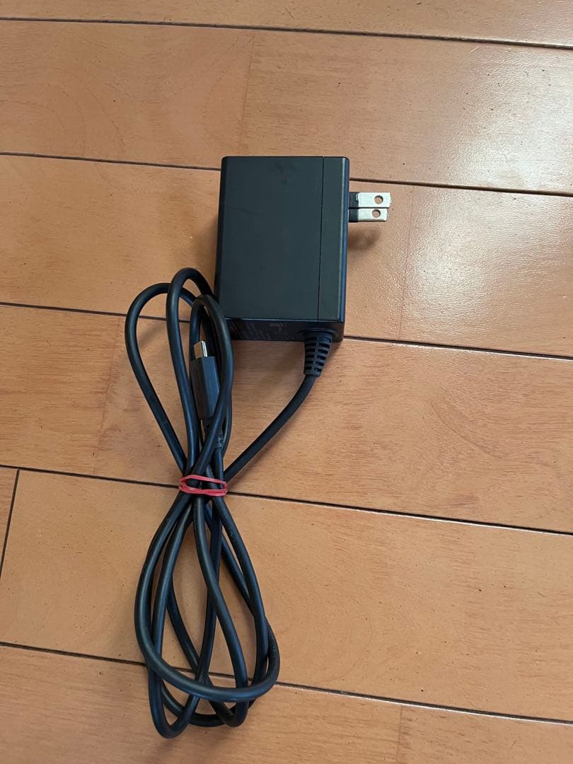 Nintendo Switch 本体 箱以外全てあり