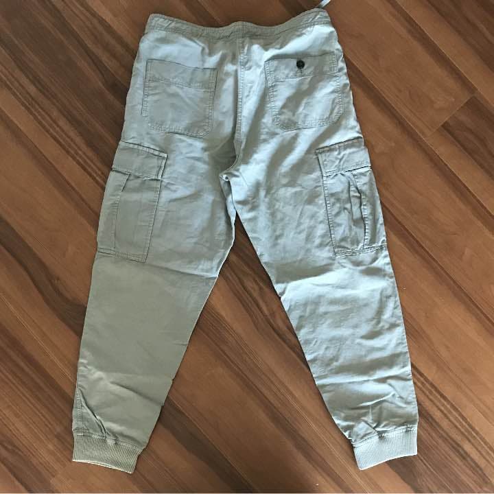 はっぱJ.CREW カーゴパンツとＰＴ01パンツ