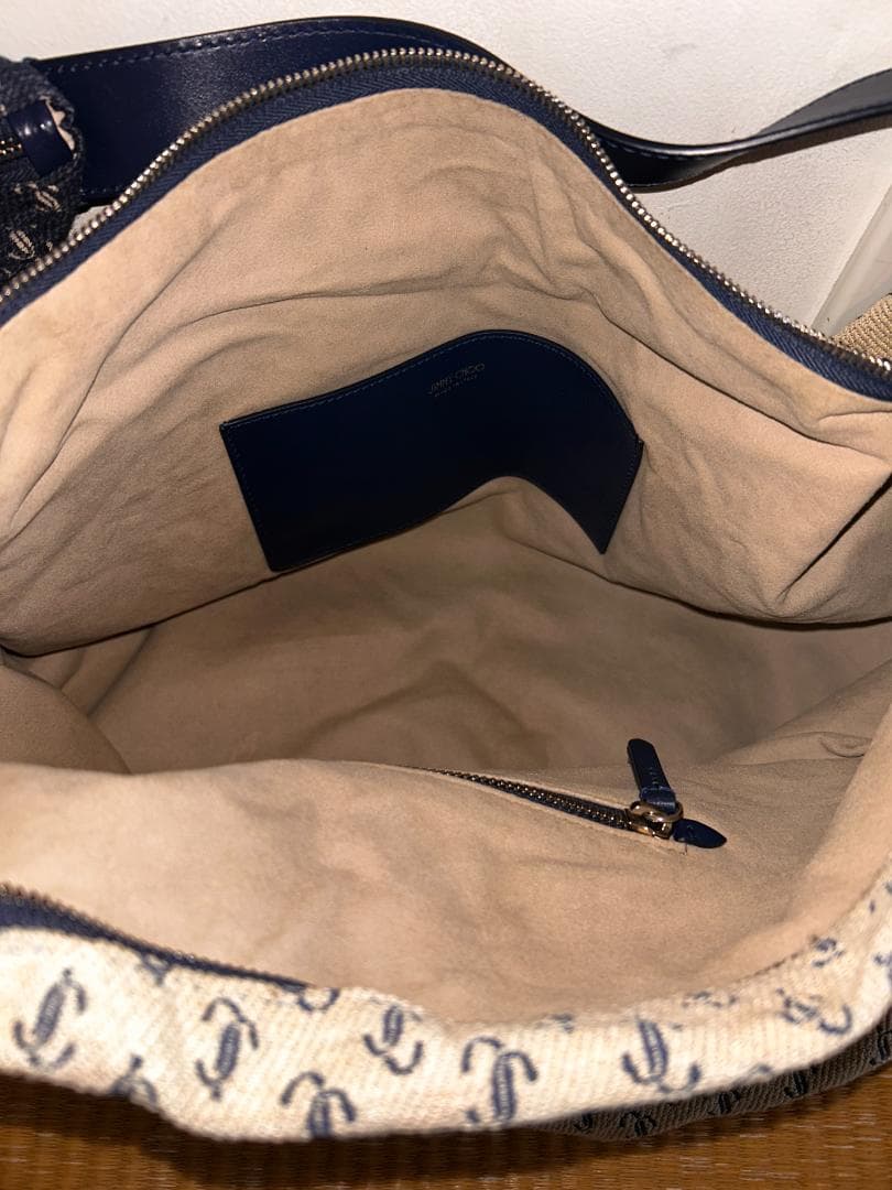 ジミーチュウ JCロゴ ジャカード ホーボーバッグ