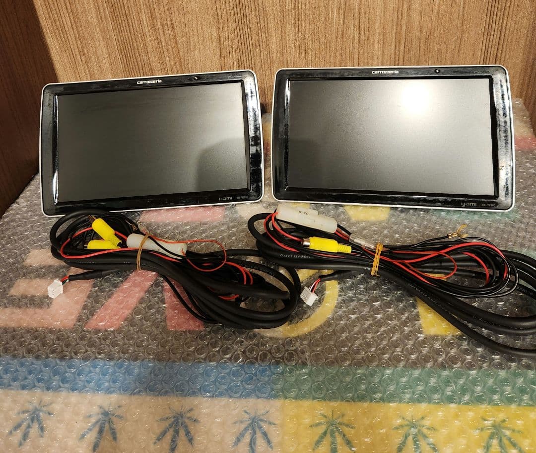 カロッツェリア　ヘッドレストモニター　プライベートモニター