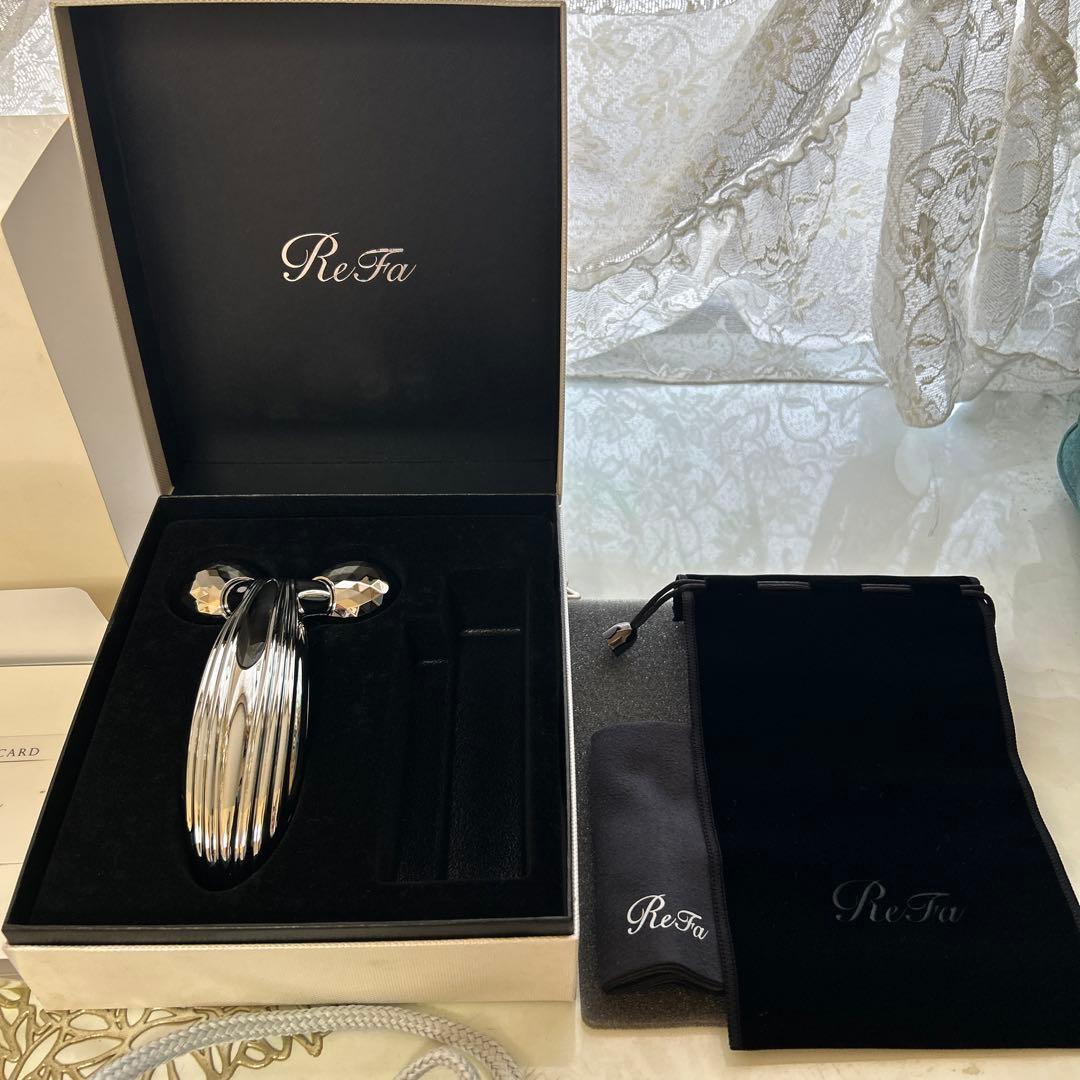 新品未使用　ReFa カラットレイ美顔ローラーシルバー
