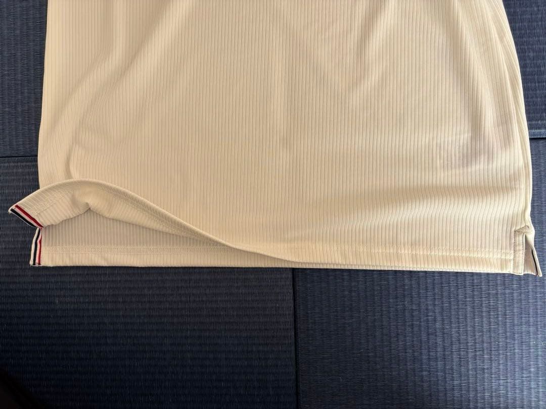 【新品タグ付】BRIEFING リブハイネック　長袖トップス　アイボリー