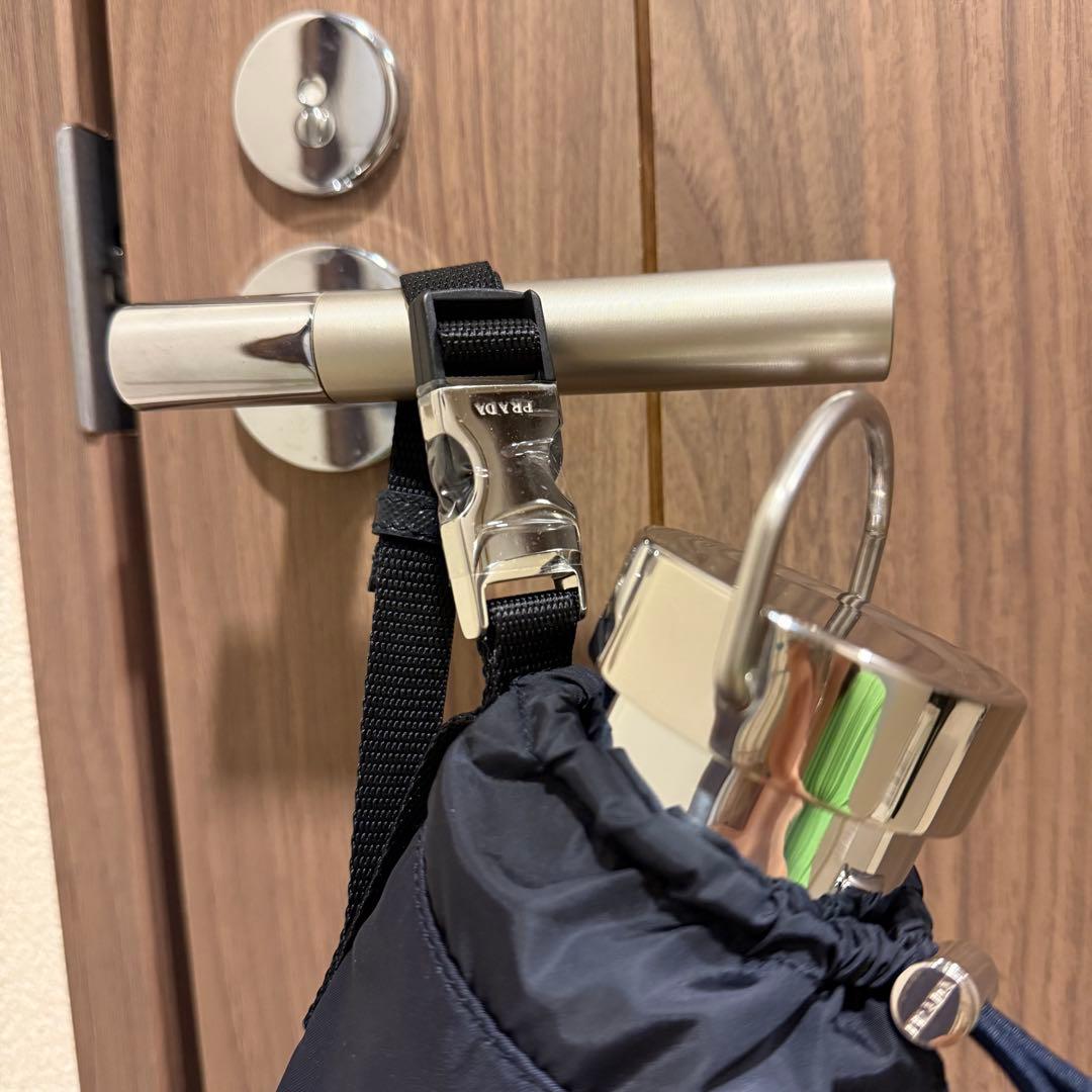 PRADA スチールタンブラー水筒　カバー付き
