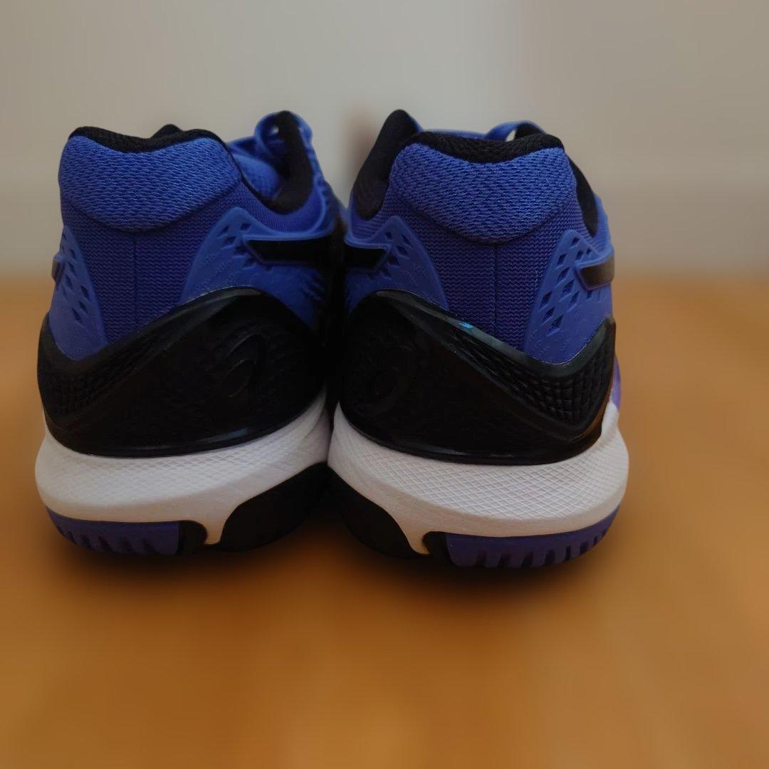 新品タグ付きASICS GEL-RESOLUTION 9 テニスシューズ