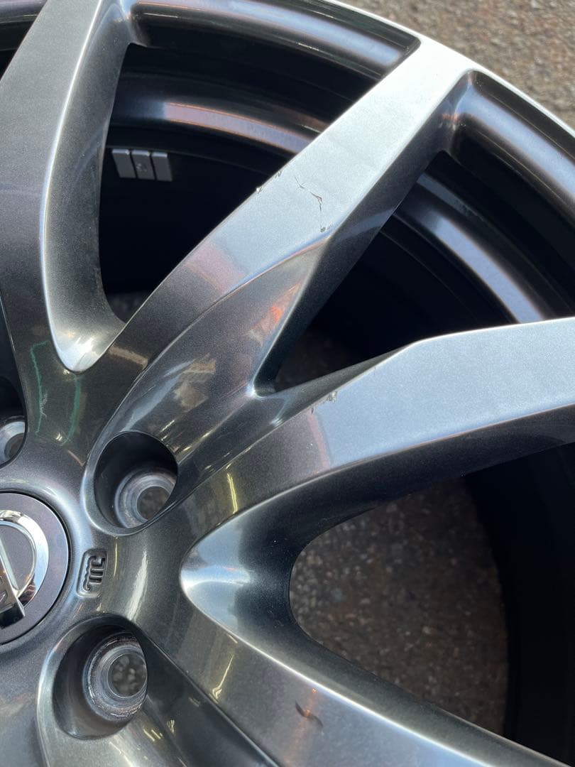 GTR R35 中期　純正ホイール4本