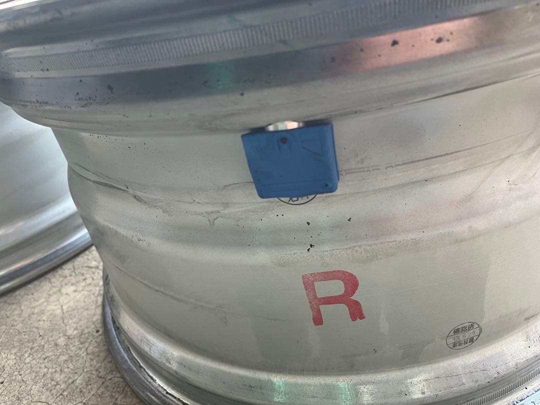 GTR R35 中期　純正ホイール4本