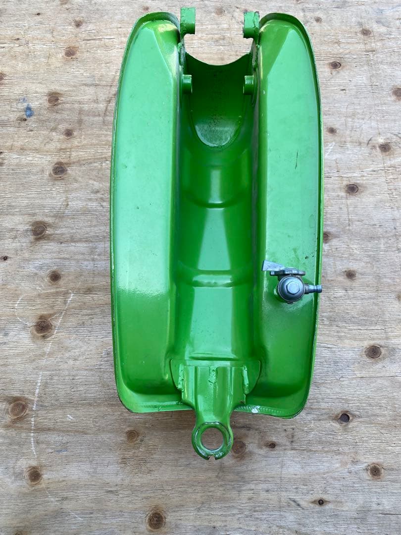 【ワンオフ】モンキー？　タンク　カフェ仕様　車種不明