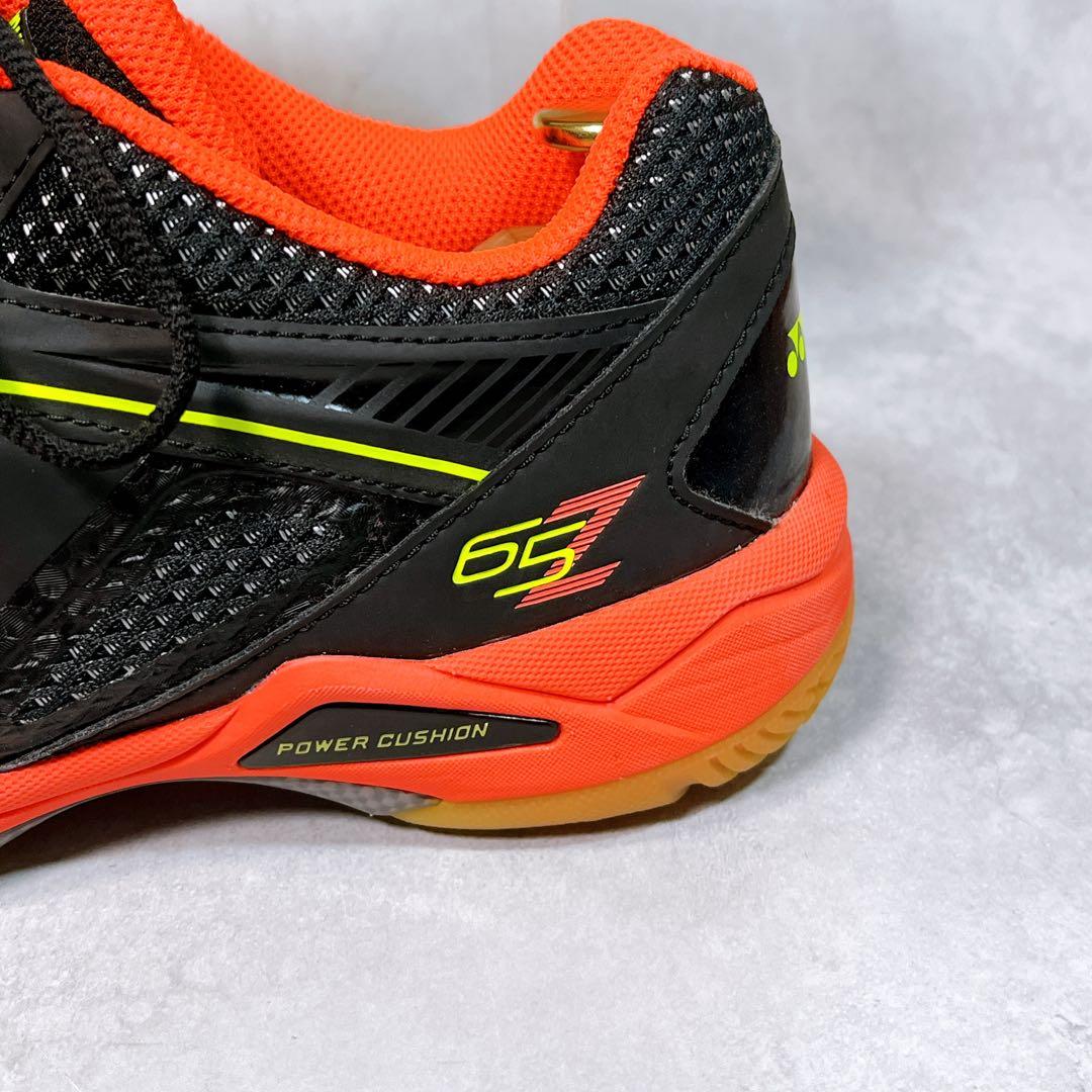 ☆未使用級☆【ヨネックス】65Z パワークッション (26) 桃田賢斗モデル 黒