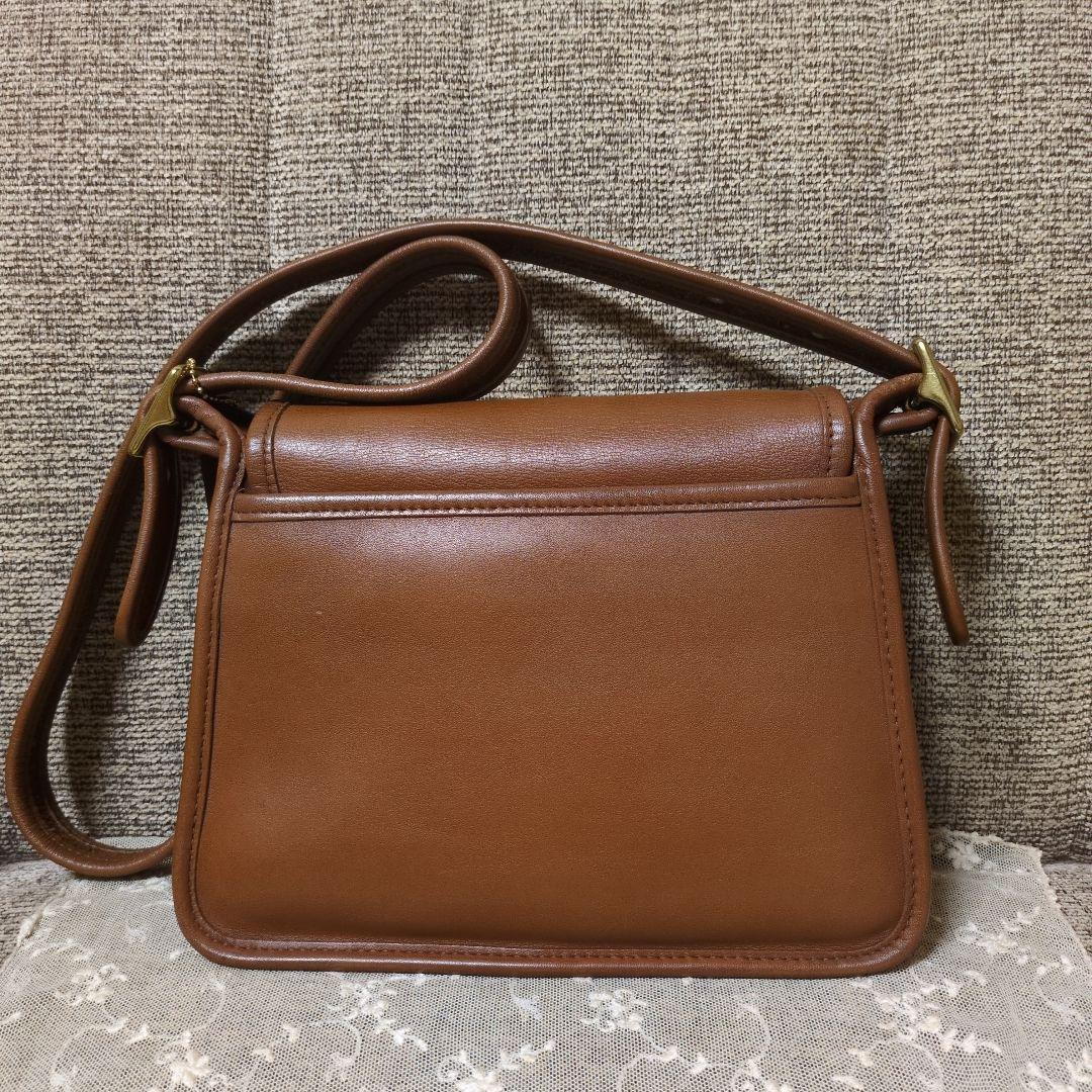 レア！オールドコーチショルダーバッグ