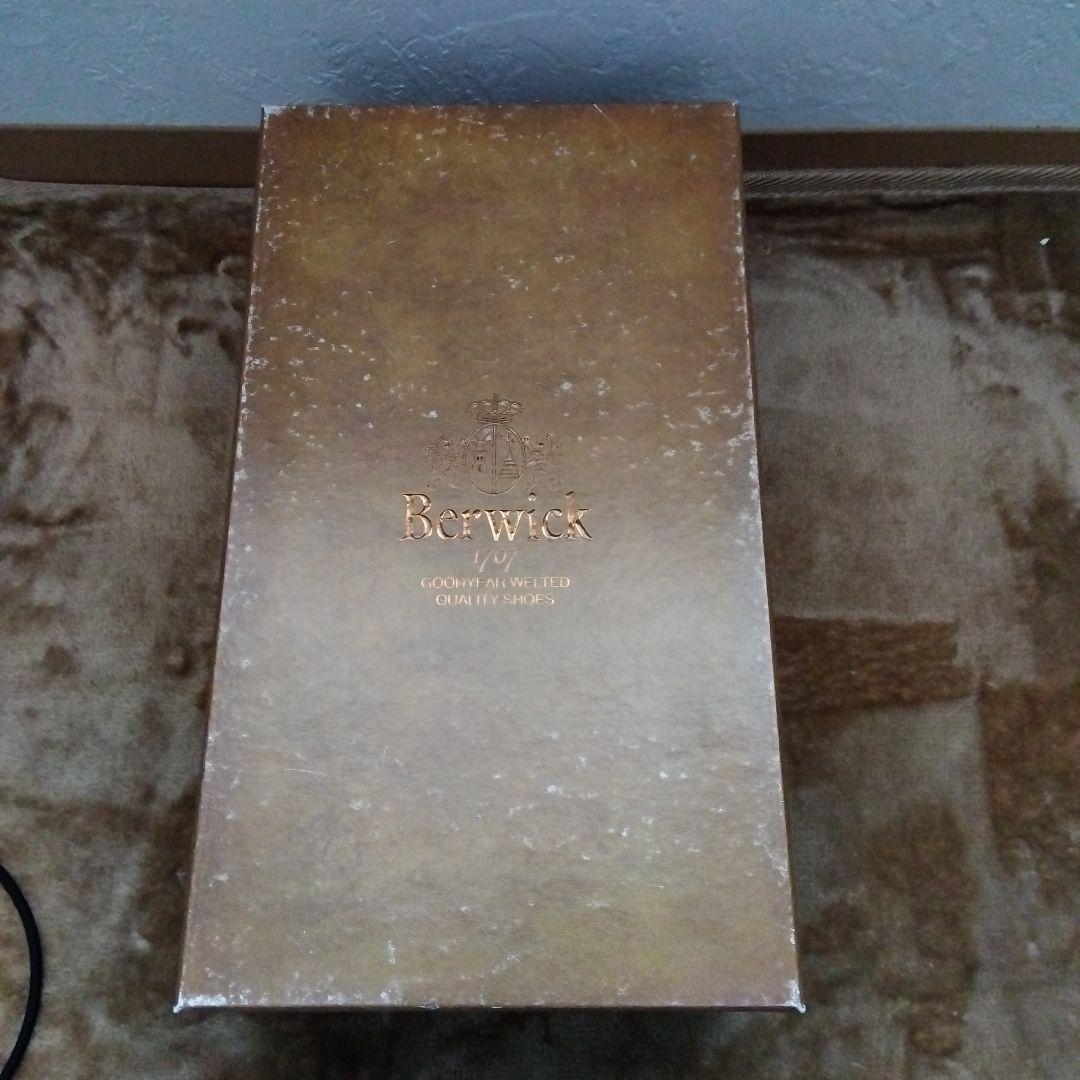 Berwick1707　4406　プレーントゥ　25.5　CORDOVAN