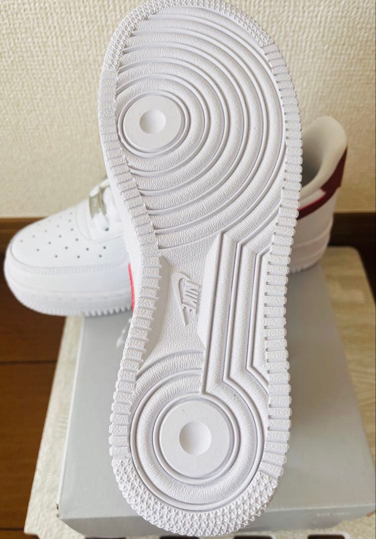 【お値下げしました】NIKE/Air Force 1 '07ホワイトレッド23㎝