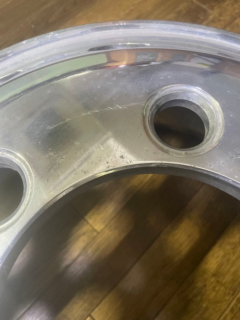 アルコア　中古アルミホイール　6.00×17.5 6穴　135