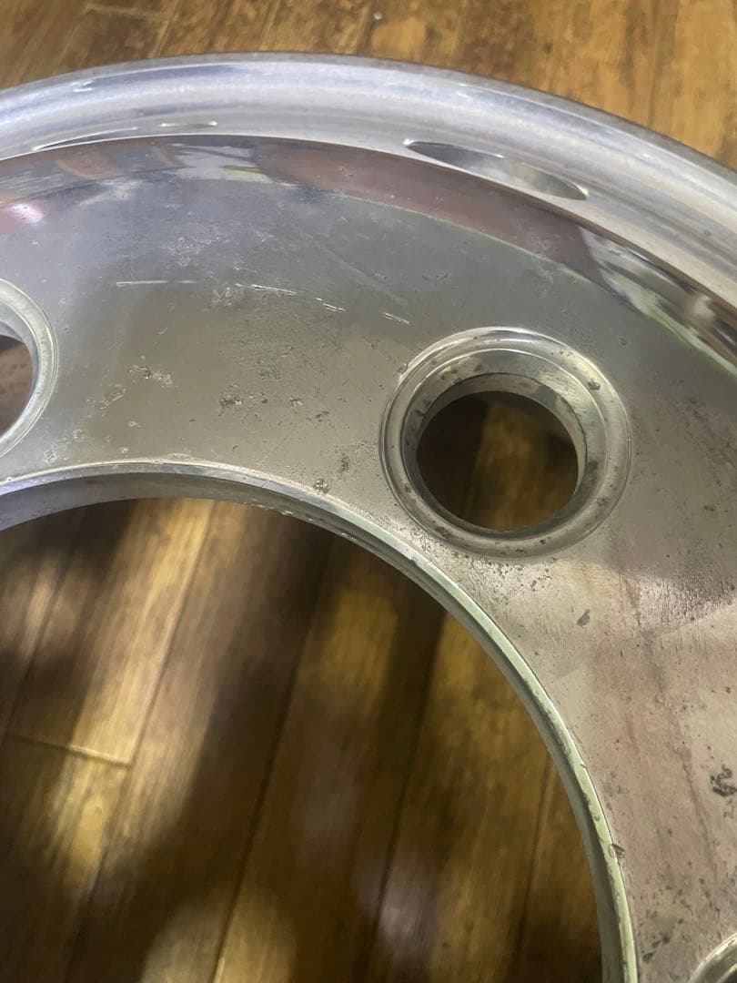 アルコア　中古アルミホイール　6.00×17.5 6穴　135