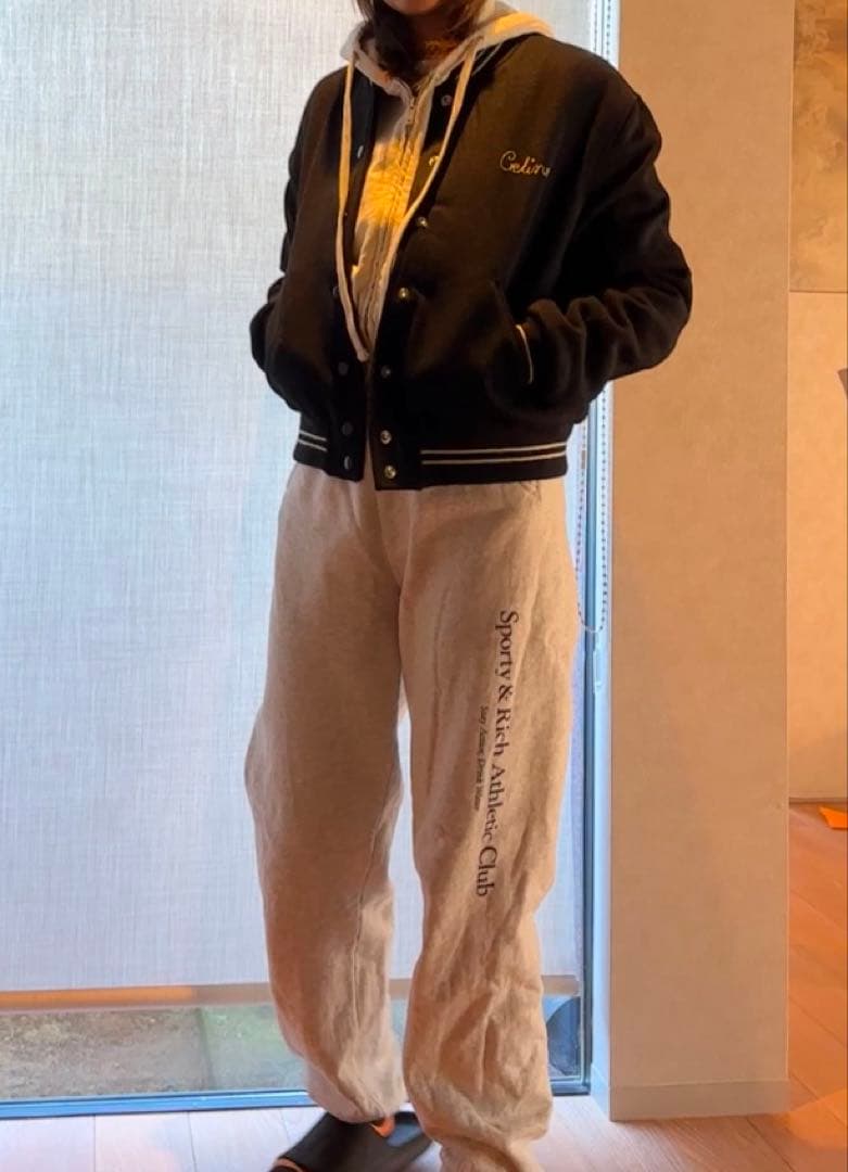 セリーヌ エンブロイダリーテディブルゾン 40 スタジャン 40 ブラック