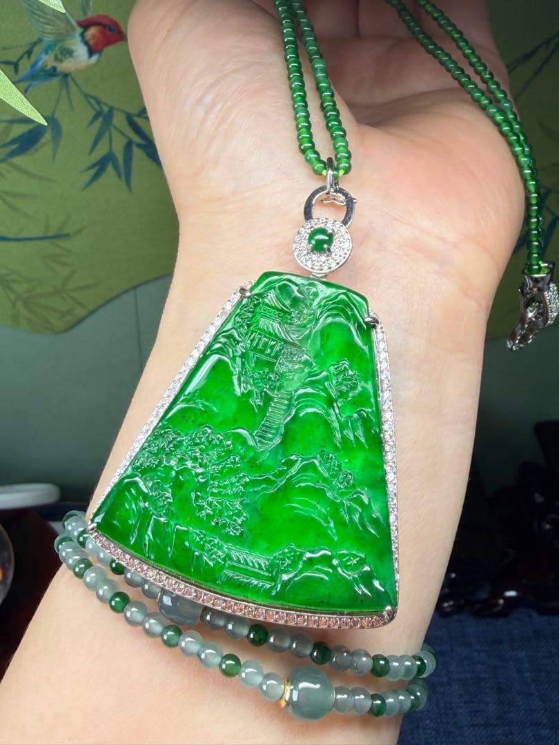 コレクション品❣️ロウカン質翡翠 氷陽緑【錦繍山河】収蔵証明書と鑑定書2点付き