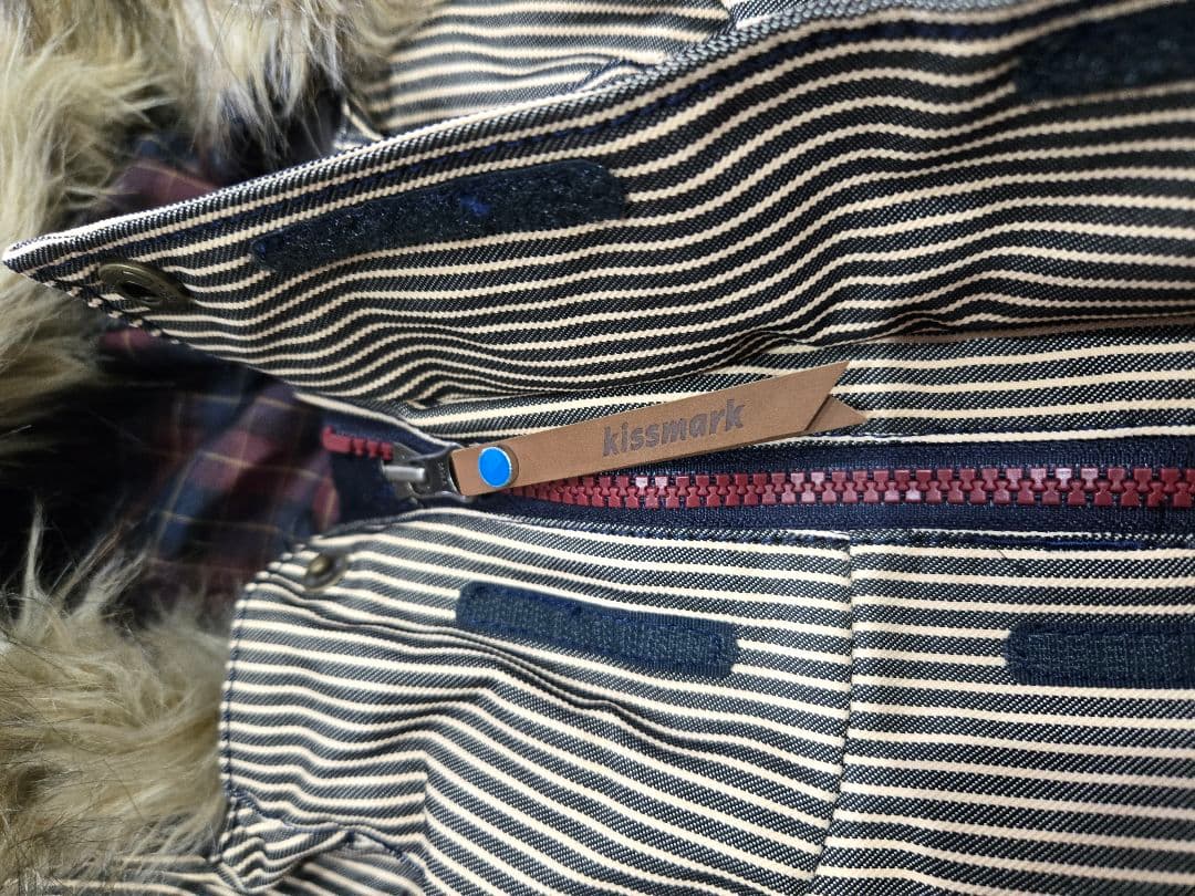 新品未使用　キスマークスキ・ボードーウェアLサイズ