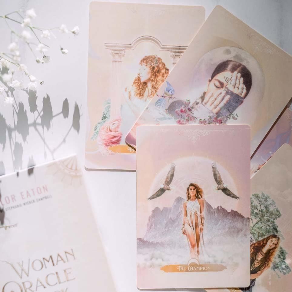 【正規品オラクルカード】富の創造と経済的な繁栄を✨豊かさをもたらす女性のデッキ