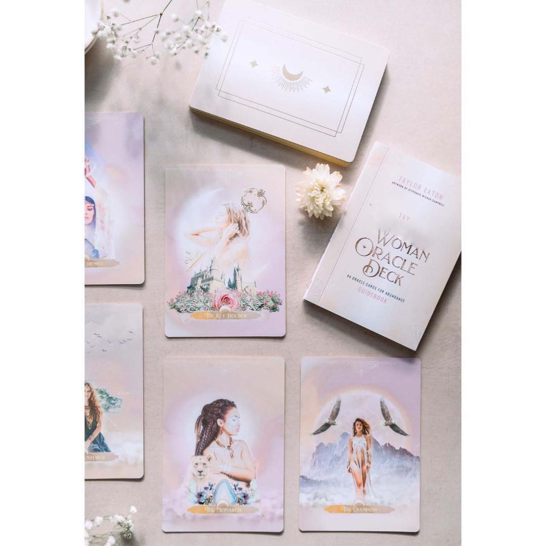 【正規品オラクルカード】富の創造と経済的な繁栄を✨豊かさをもたらす女性のデッキ