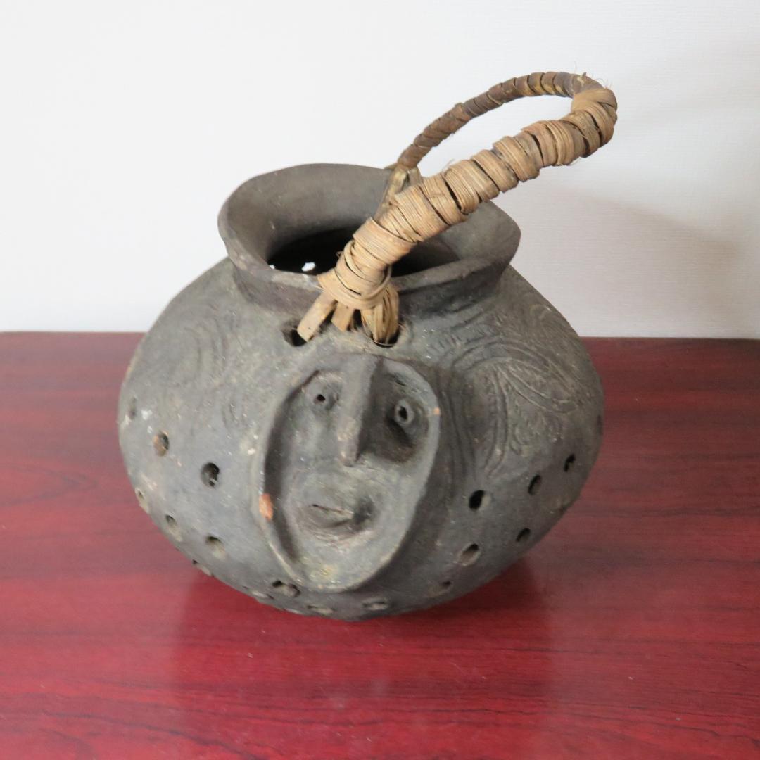 パプアニューギニア 形象土器 燻製容器 東ゼビック州 ディミリ村 希少