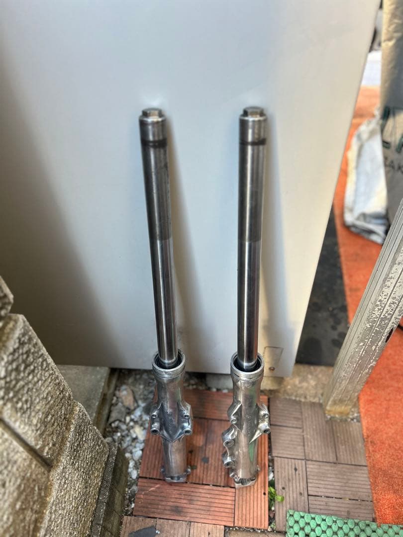 GT550 フロントフォーク　35パイ