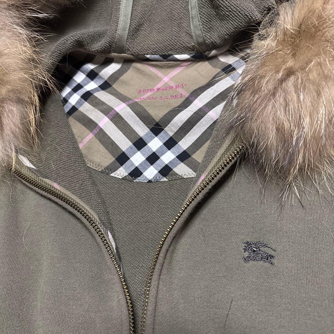 d*3様 Burberry フード付きパーカー オリーブ