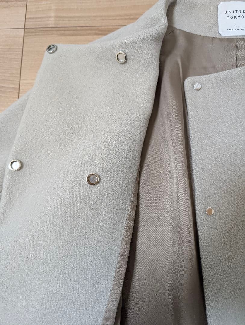 ユナイテッドトウキョウ ハイネックコクーンコート