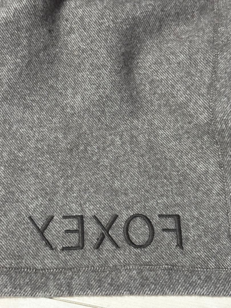 希少！FOXEY フォクシー　ヌートリア付き カシミヤ　ストール　マフラー