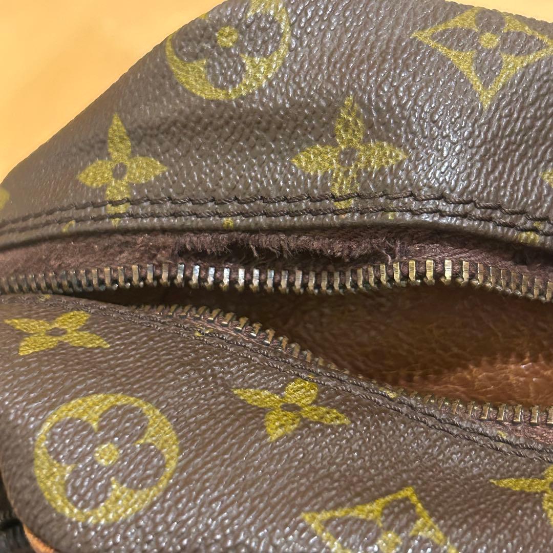 Louis Vuitton モノグラム ショルダーバッグ　ナイル