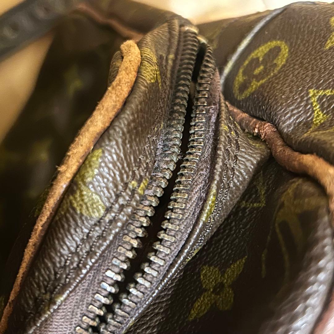 Louis Vuitton モノグラム ショルダーバッグ　ナイル