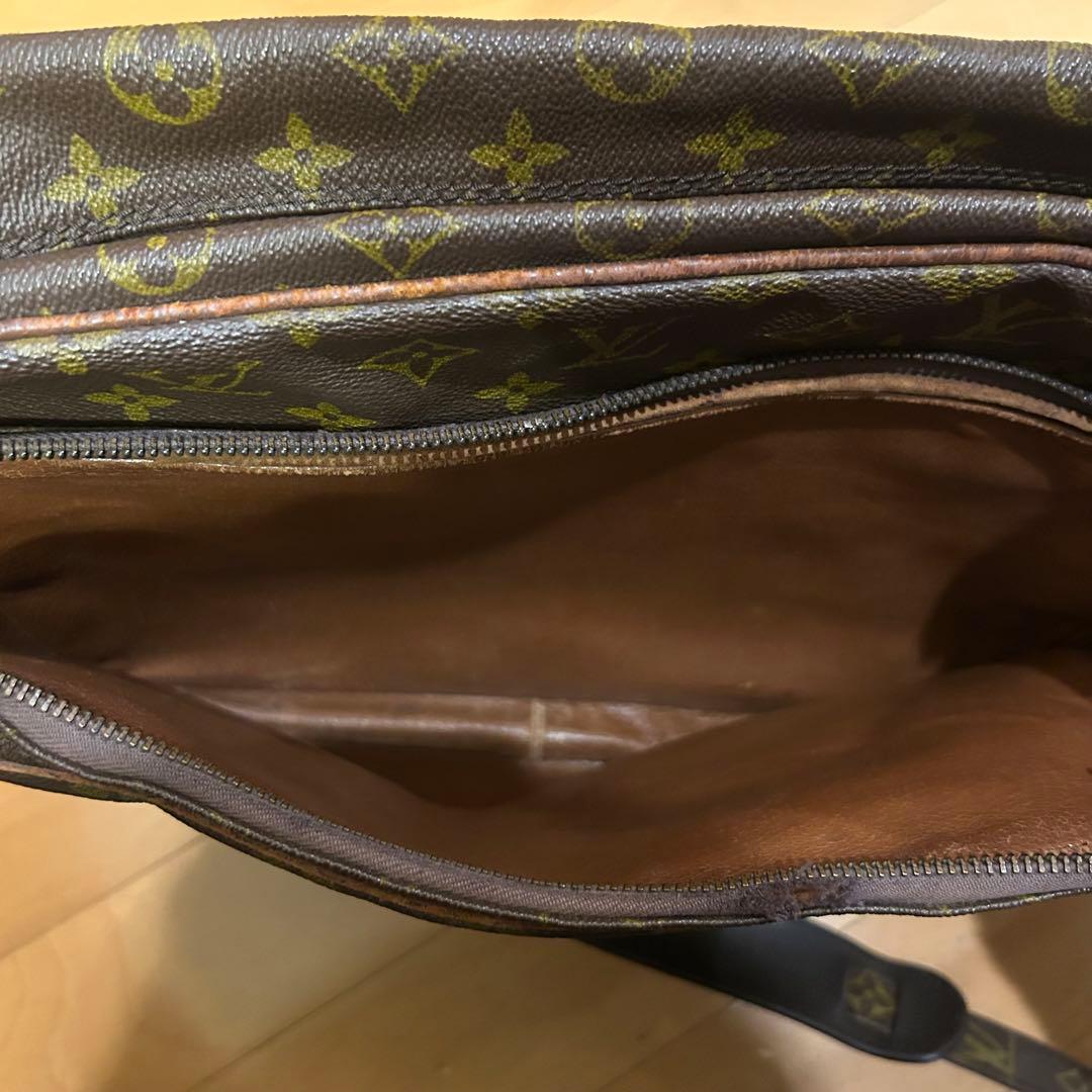 Louis Vuitton モノグラム ショルダーバッグ　ナイル