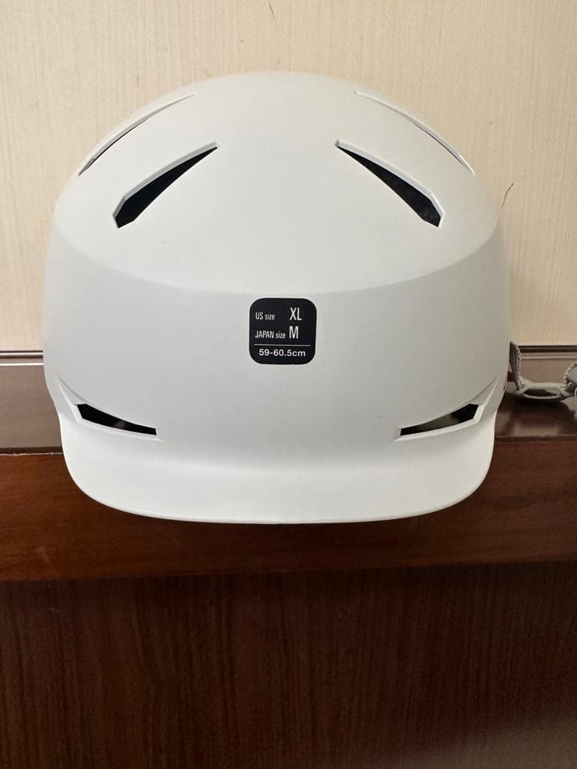 【新品未使用】bernヘルメット オールシーズン【HENDHERIX】