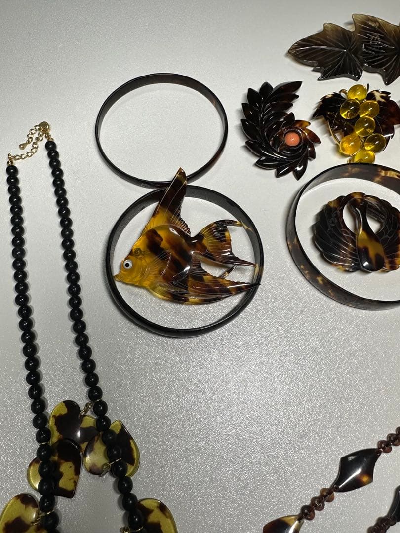 鼈甲　まとめ　ブレスレット　バングル　ネックレス　ブローチ　アクセサリー