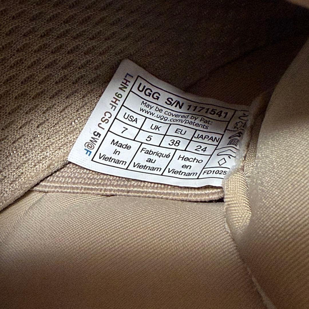 UGG アストロメル Astromel jasmine 24.0cm