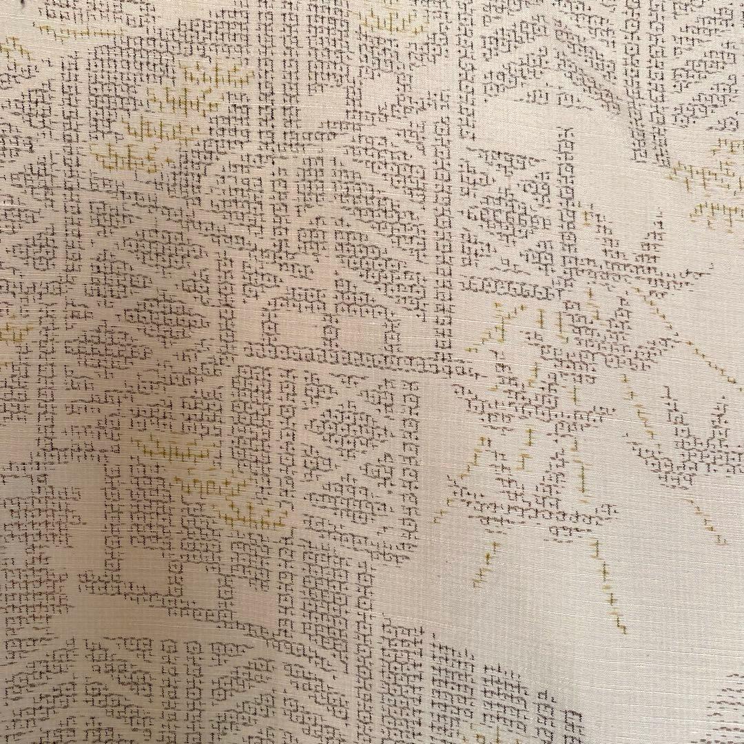 値下げ　結城紬　 板垣に竹松模様 ゆったりサイズ　 真綿紬