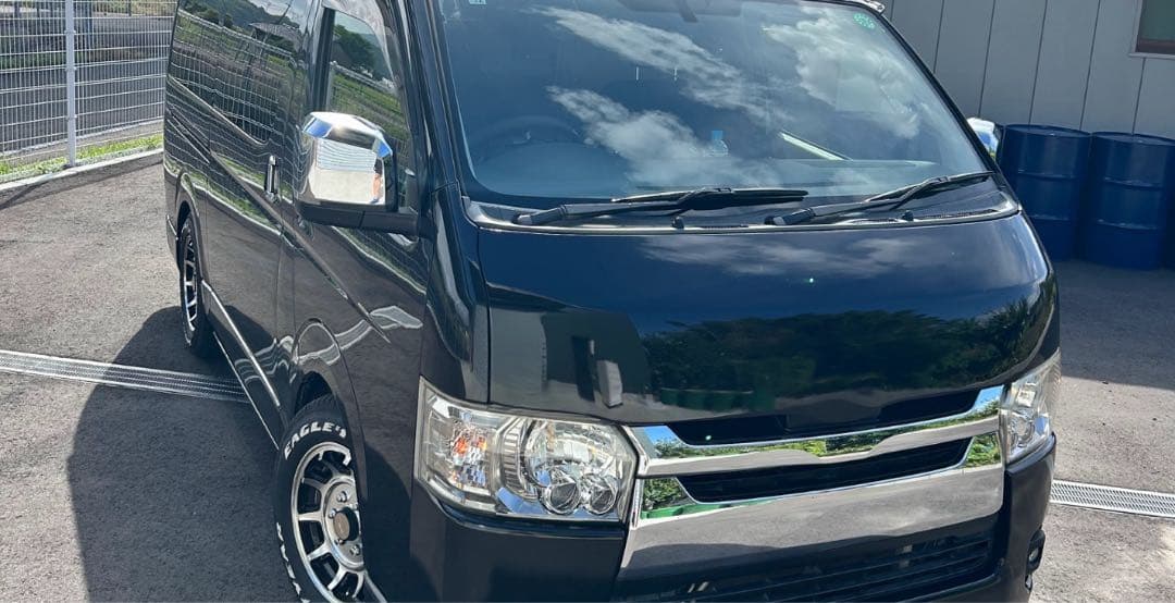 ハイエース　スムージングボンネット　トヨタ純正