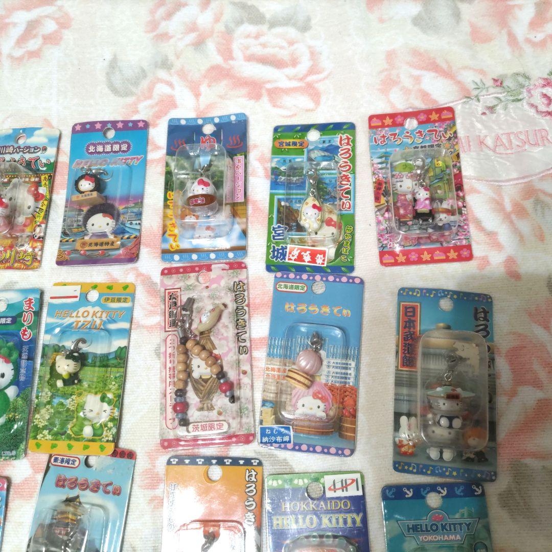 ご当地ハローキティ根付　ファスナーチャームマスコット62点