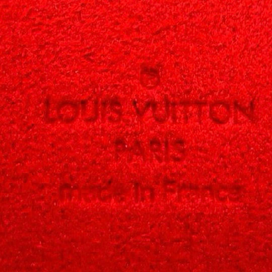 VUITTON モノグラム iPhone 13Pro ケース　エクリプス