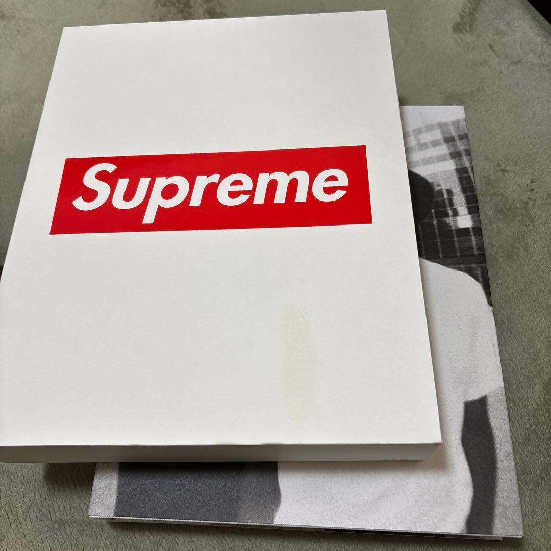 SUPREME 19AW supreme book シュプリームブック2 写真集