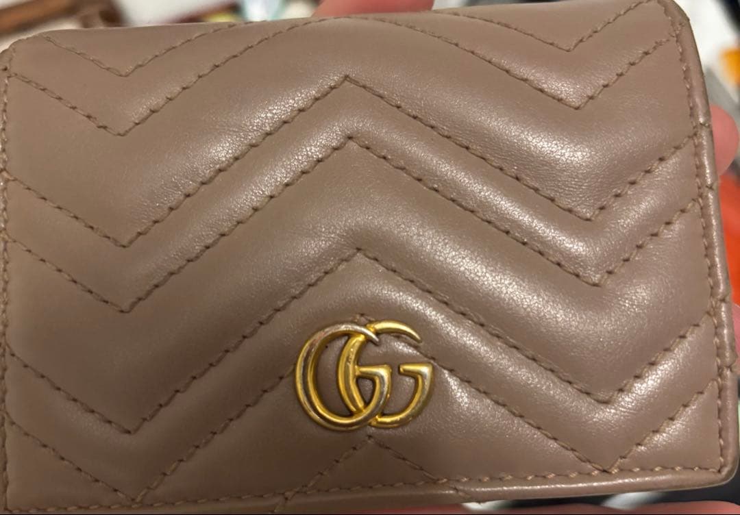 GUCCI 三つ折り財布