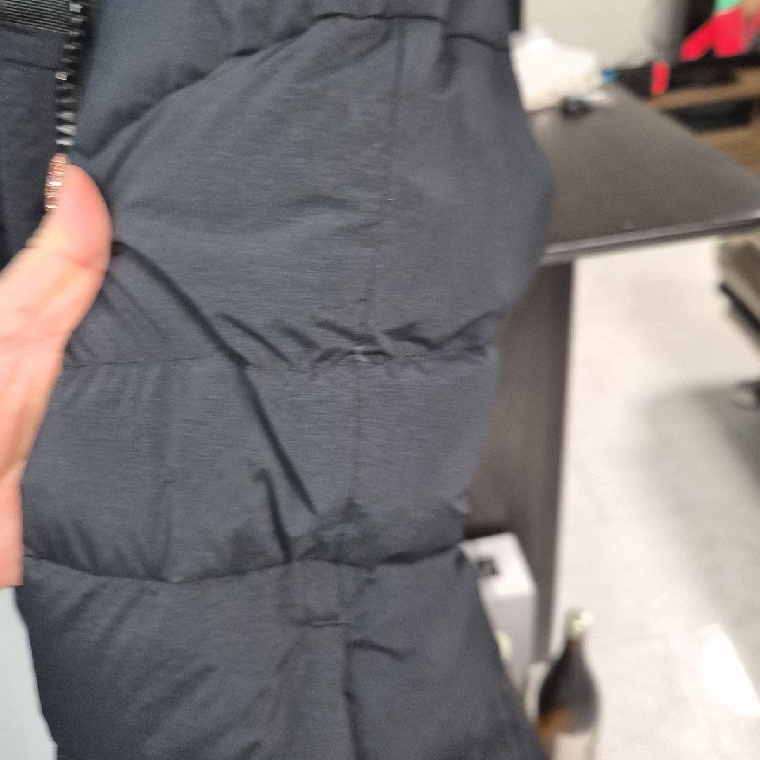 カナダグース ダウンベスト