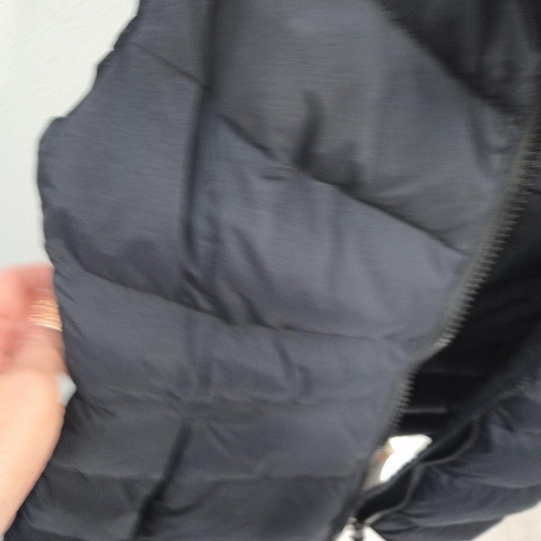 カナダグース ダウンベスト