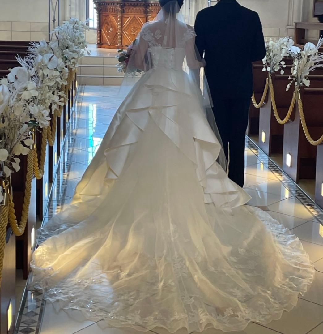 トリートドレッシング　ロングベール　蝶々と花