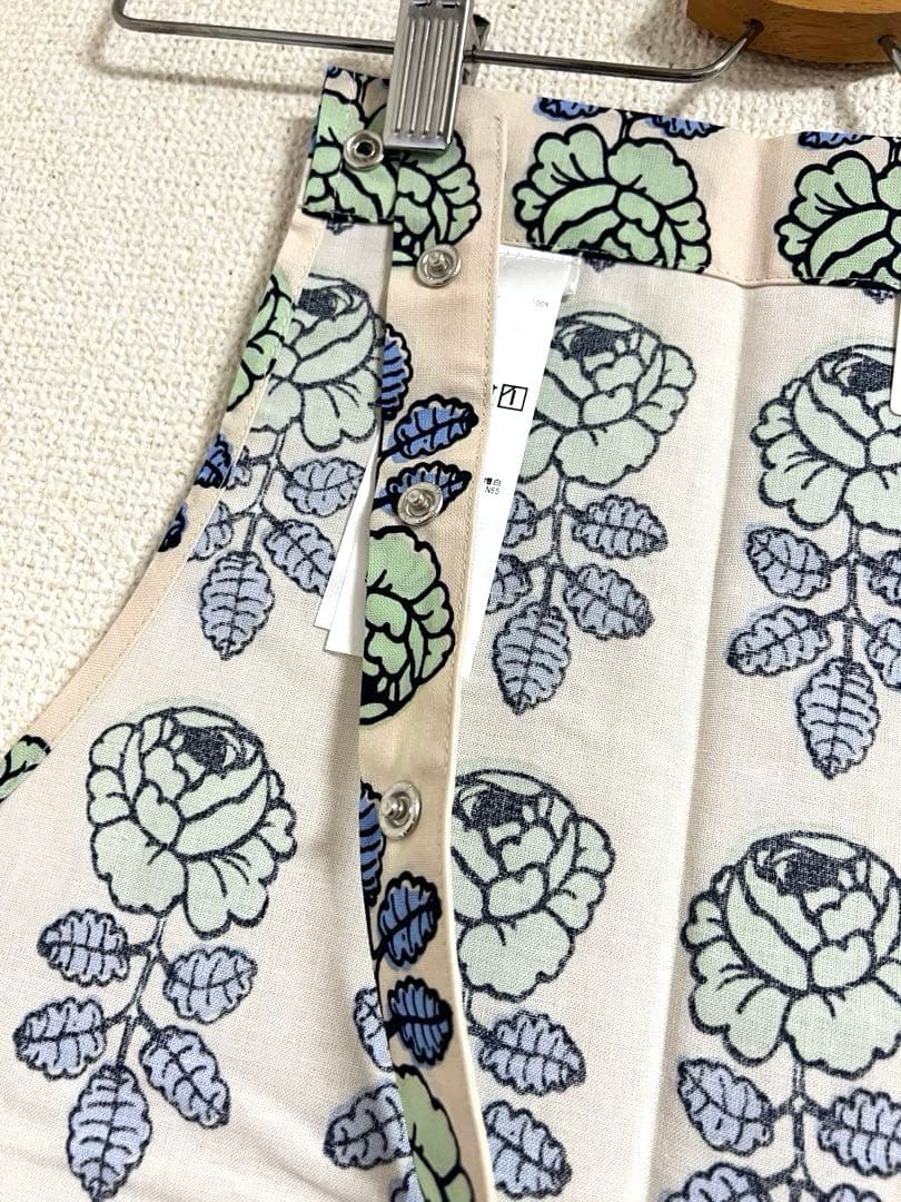 ✈︎新品未使用✈︎マリメッコ　marimekko エプロン　ヴィヒキルース