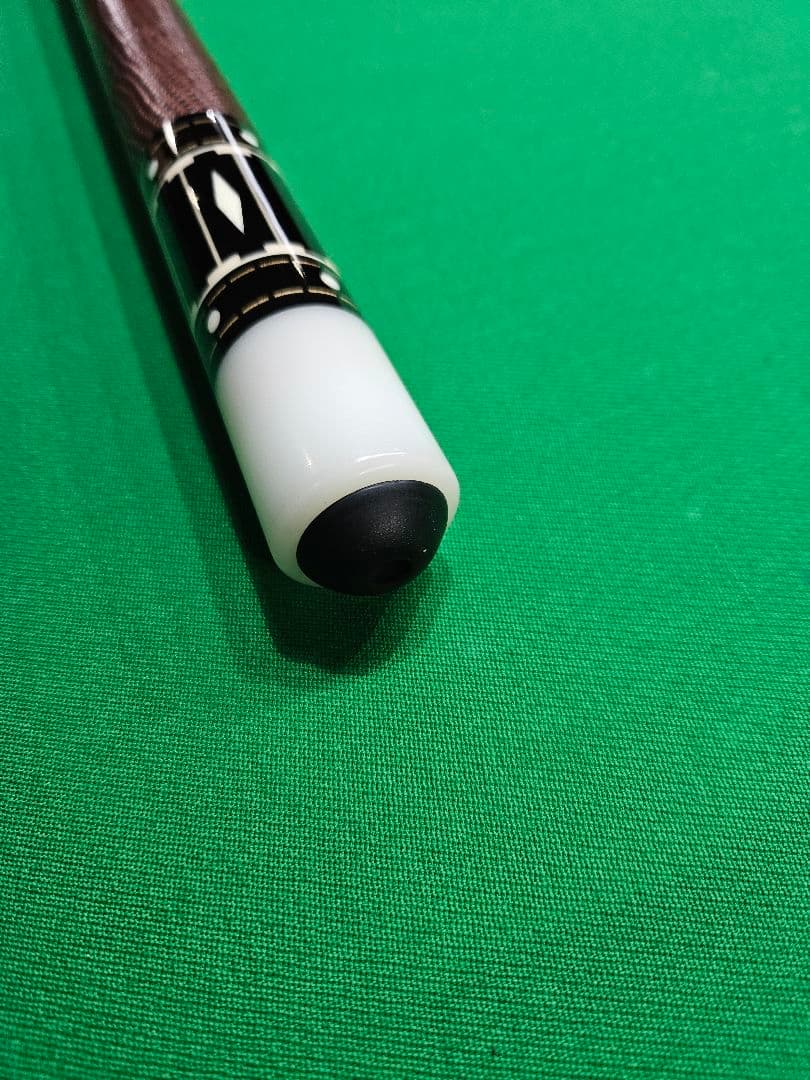 アダム　カスタムキュー　オーダーメイド