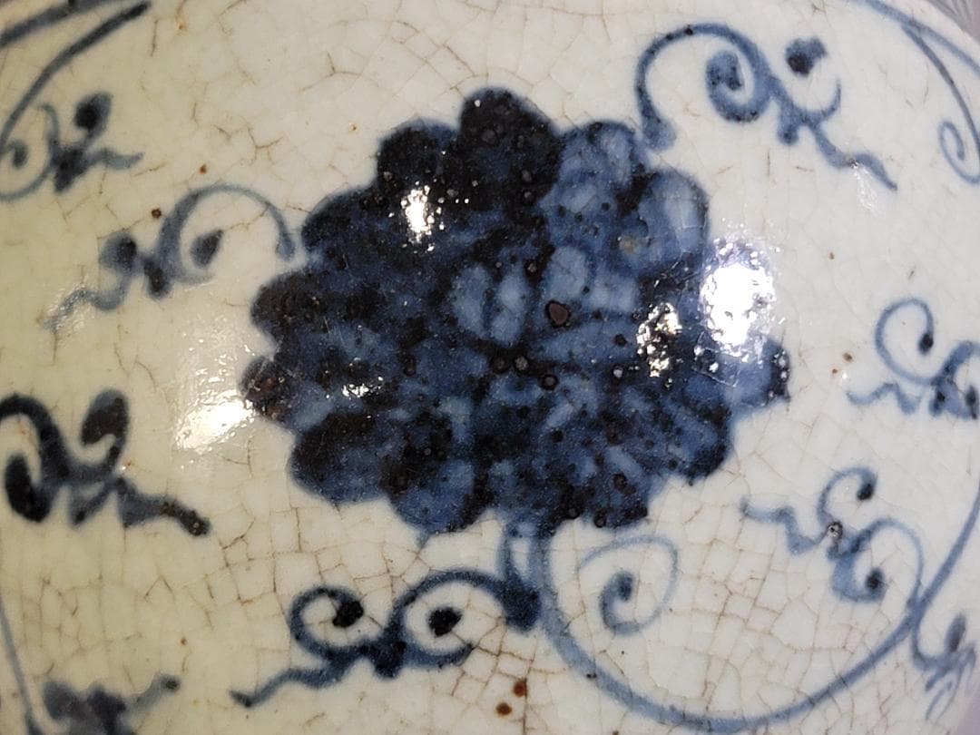 中国美術 青花 纏枝蓮花紋 壺 DT473