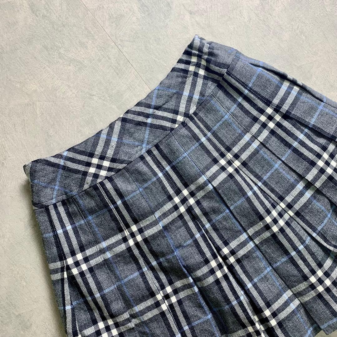 Burberry London ノバチェック　プリーツ ミニスカート