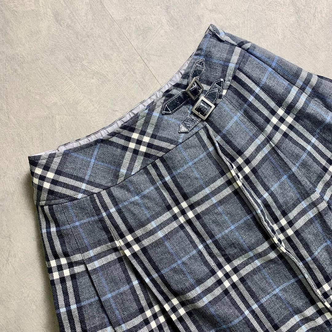 Burberry London ノバチェック　プリーツ ミニスカート