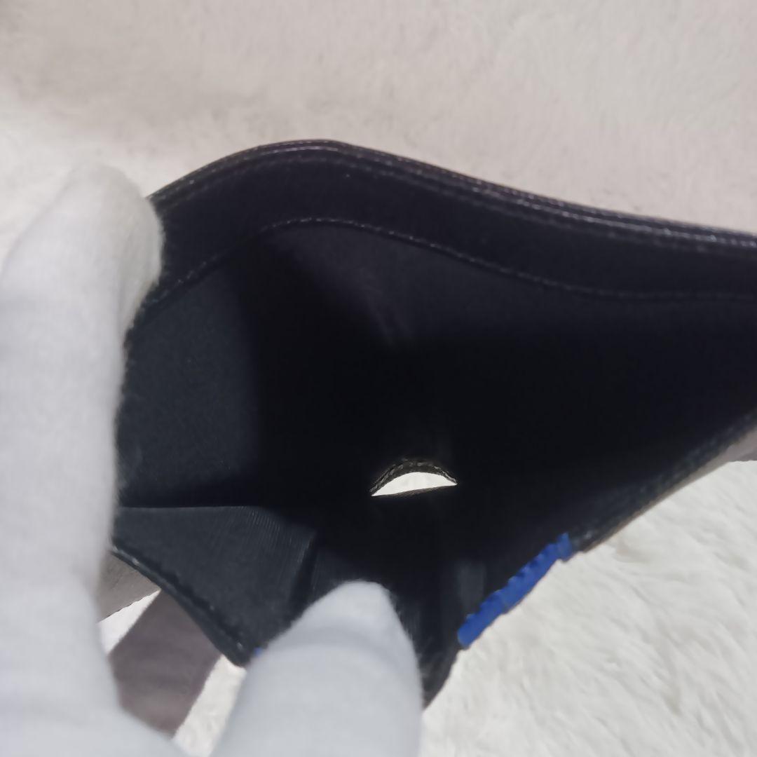 ポールスミス　Paul Smith　二つ折り財布 L時ジップ　黒　スミシーハート