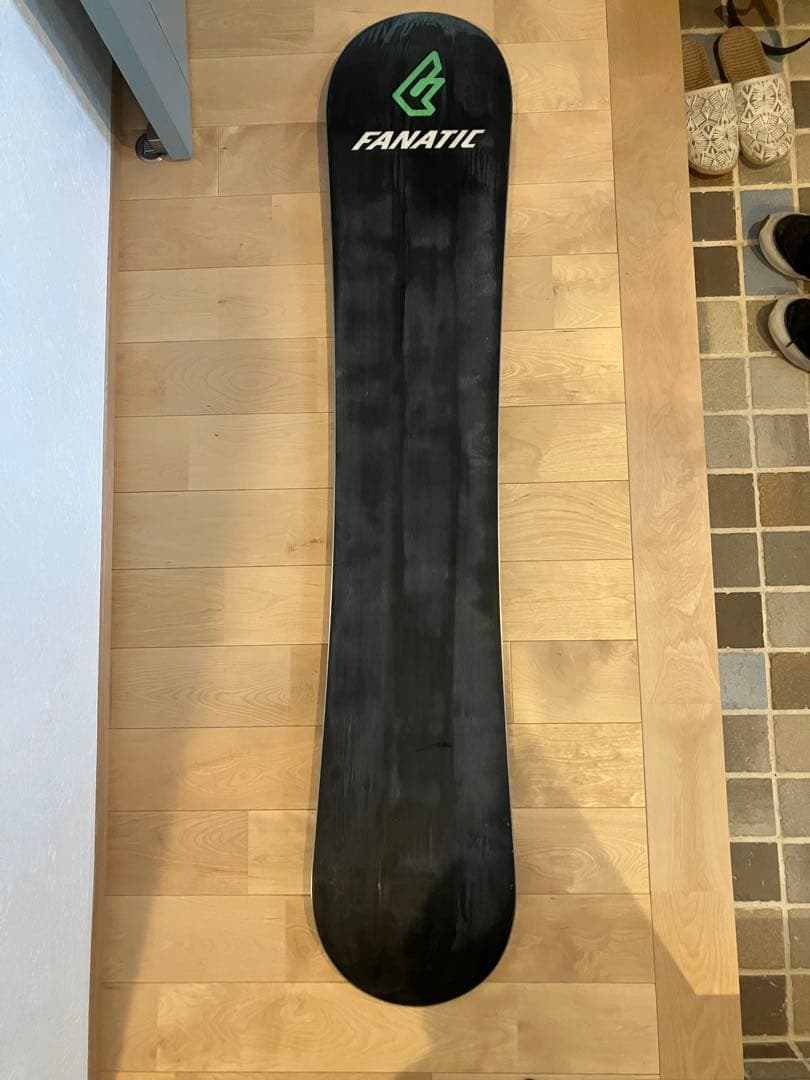 UN-LTD スノーボード 板　ファナテック　黒　154cm